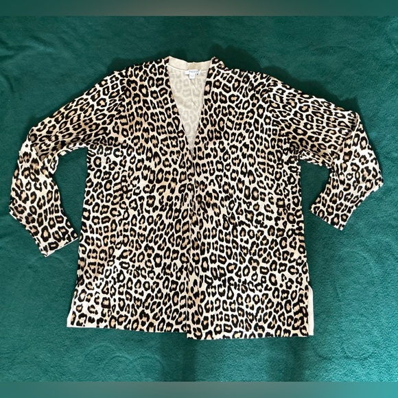 Chicos lighweight cardigan 🐆🐆 - Picture 4 of 13